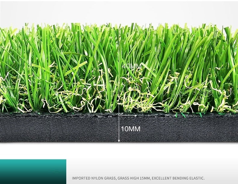golf guy hitting matt